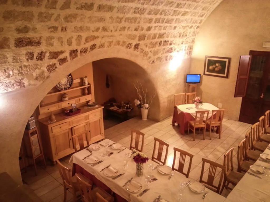 Casale Sombrino Guest House Supersano ภายนอก รูปภาพ